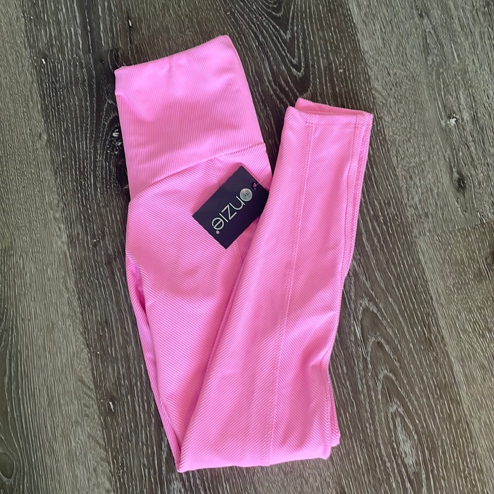 Onzie sweetheart midi legging XS Bubblegum Pink NWT